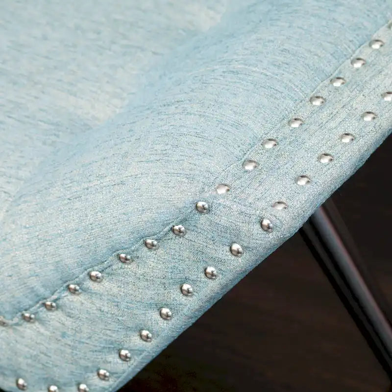 Banc ottoman en tissu capitonné avec clous décoratifs – Pieds inclinés, motif géométrique