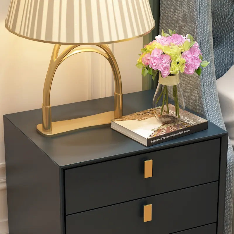 Table de chevet à 3 tiroirs – Table de chevet de style moderne du milieu du siècle