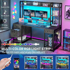 Bureau gaming informatique 150 cm avec huche, étagère, lumières RVB et 3 tiroirs
