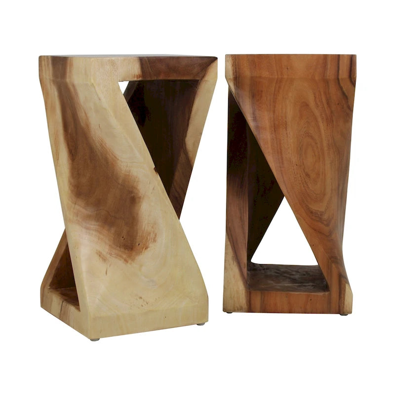 Table d'appoint sculptée en bois naturel