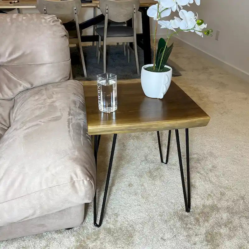 Table d'appoint en teck massif à bord brut – Table de chevet en bois naturel avec pieds en fer